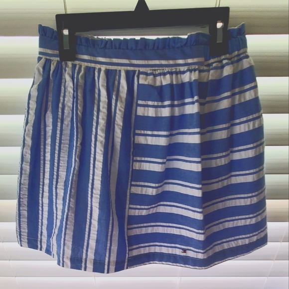 TOMMY Hilfigure Striped Girls sz 12-14 skirt. Super cute twirl!! - Picture 2 of 2
